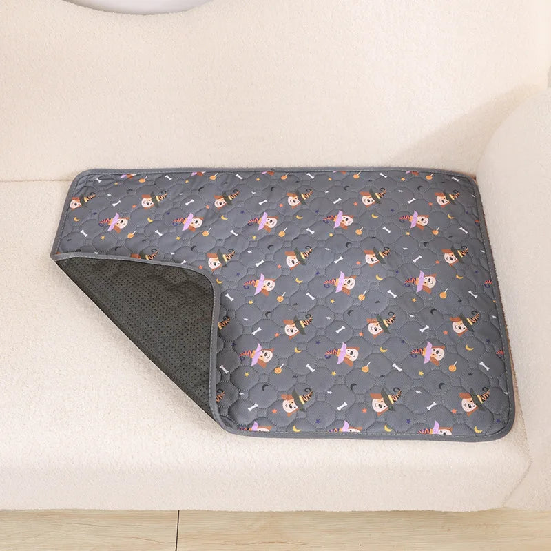 Reusable Dog Pee Pad Blanket Absorbent Diaper Washable Puppy Training Pad Pet Bed Urine Mat for Pet Car Seat Cover Pet Bed New